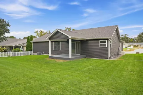 Exterior - 234 Elderberry St, De Motte, IN 46310 photo 6 of 6