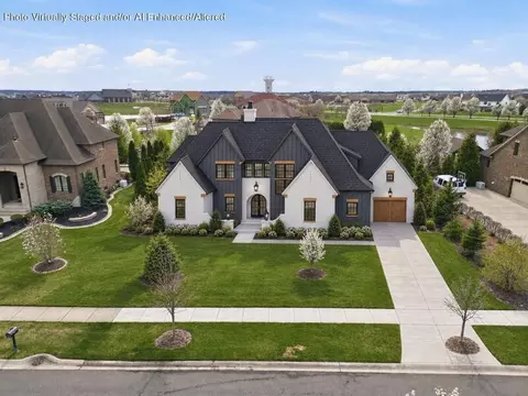 Exterior - 8645 W 105th Ave, Saint John, IN 46373 photo 5 of 8