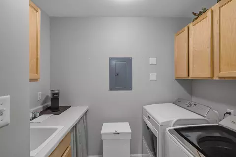 Other - 1632 White Oak Cir #2B, Munster, IN 46321 photo 6 of 6