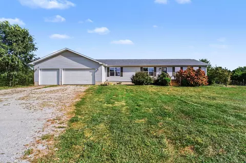 6799 W Volk Rd, Wanatah, IN 46390