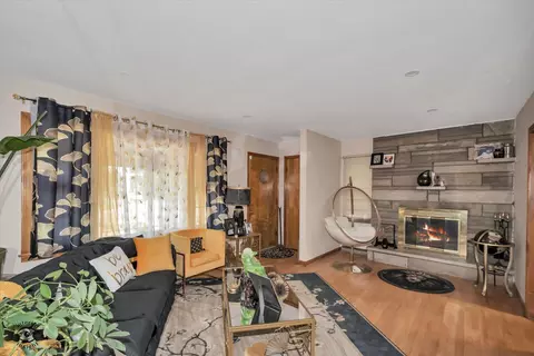 Living - 2088 Roosevelt St, Gary, IN 46404 photo 1 of 2