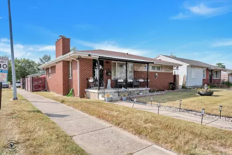 Exterior - 2088 Roosevelt St, Gary, IN 46404 photo 1 of 6