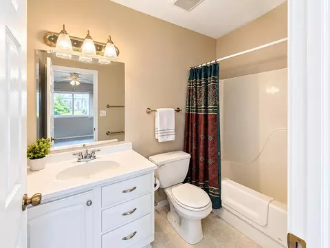 Bath - 1719 Beech Dr, Crown Point, IN 46307 photo 1 of 2