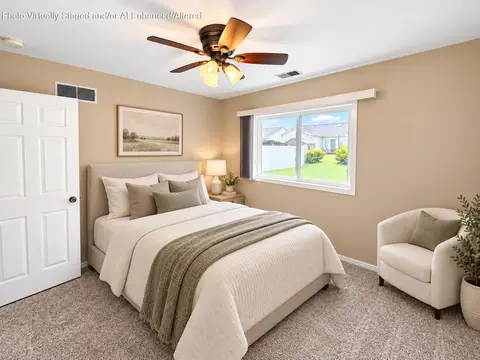 Bedroom - 1719 Beech Dr, Crown Point, IN 46307 photo 4 of 5