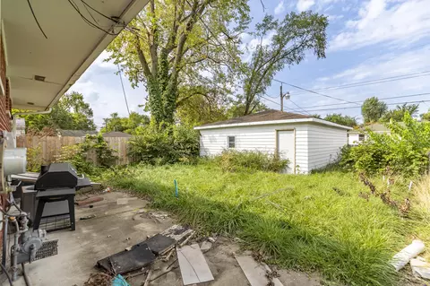 5006 Washington St, Gary, IN 46408 photo 2