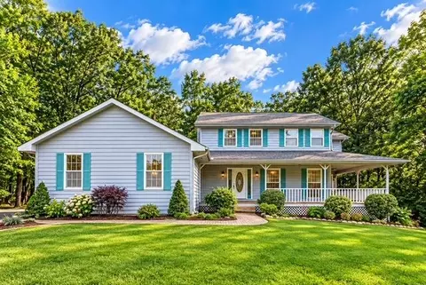 433 Brookshire Ct, Valparaiso, IN 46385