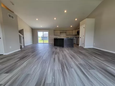 Living - 5057 Stephen Ln, Lowell, IN 46356 photo 2 of 9
