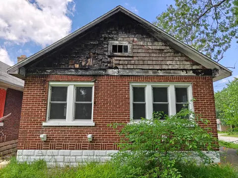 Exterior - 834 E 41st Ave, Gary, IN 46409 photo 6 of 11