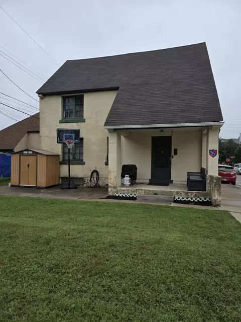 407 Prospect St, East Chicago, IN 46312