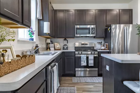 Kitchen - 5981 E 116th Ave, Winfield, IN 46307 photo 2 of 2