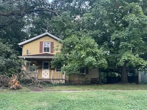 480 S Main St, Crown Point, IN 46307