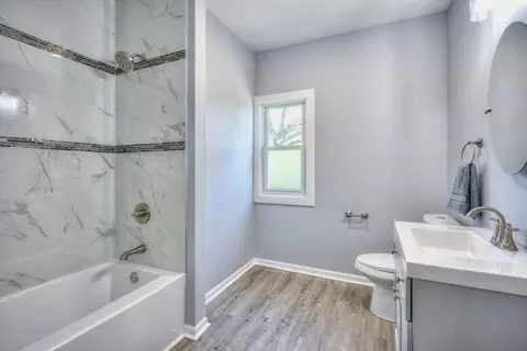 Bath - 3549 Carolina St, Gary, IN 46409 photo 1 of 4