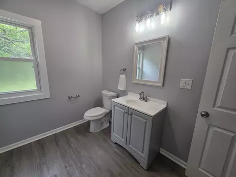 Bath - 3549 Carolina St, Gary, IN 46409 photo 4 of 4