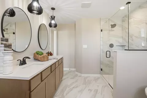 Bath - 5836 Onyx Ave, Lowell, IN 46356 photo 1 of 3