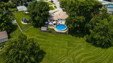 View/Area - 526 Cedar Ct, Munster, IN 46321 photo 1 of 2
