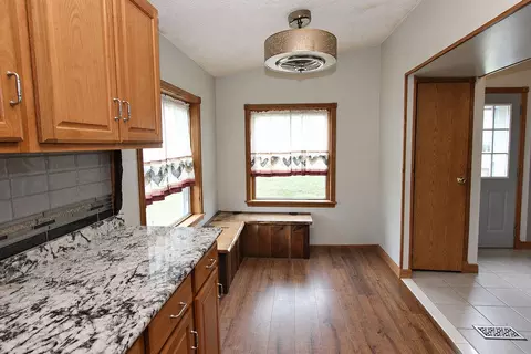 Kitchen - 6458 E Bootjack Rd, Rolling Prairie, IN 46371 photo 4 of 4