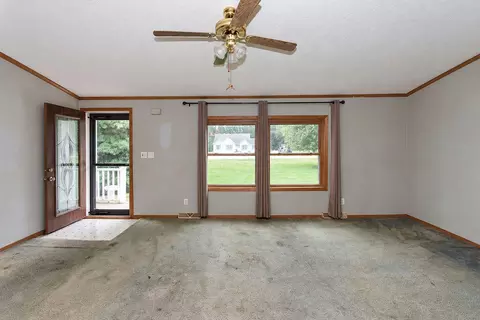 Living - 6458 E Bootjack Rd, Rolling Prairie, IN 46371 photo 1 of 2
