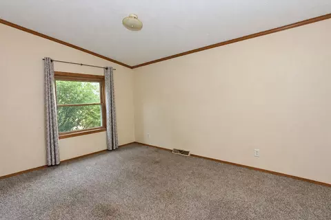 Bedroom - 6458 E Bootjack Rd, Rolling Prairie, IN 46371 photo 2 of 3