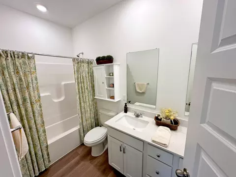 Bath - 7543 E 116th Pl, Winfield, IN 46307 photo 4 of 4