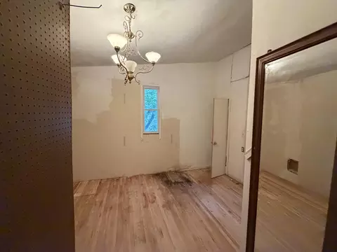 Bedroom - 3719 W 24th Ave, Gary, IN 46404 photo 2 of 3