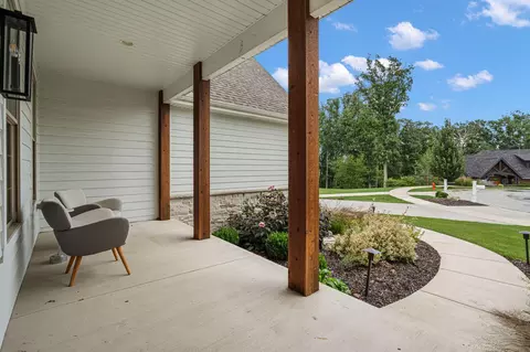 Exterior - 629 George Cohan Ct, Crown Point, IN 46307 photo 4 of 8