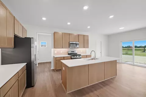 Kitchen - 13009 W 111th Ave, Dyer, IN 46311 photo 1 of 2