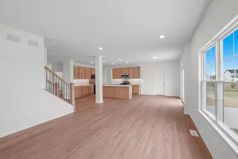 Living - 13009 W 111th Ave, Dyer, IN 46311 photo 3 of 4