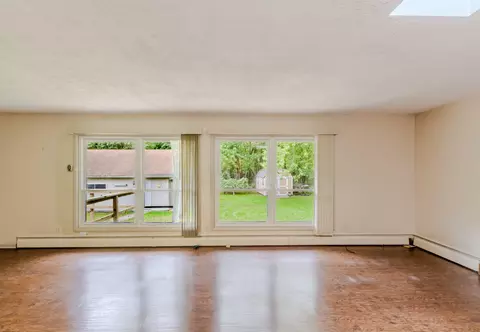 Living - 810 S Cline Ave, Griffith, IN 46319 photo 5 of 6