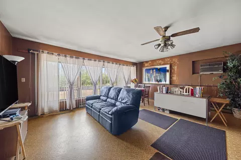 Living - 631 N Miami St, Gary, IN 46403 photo 4 of 5