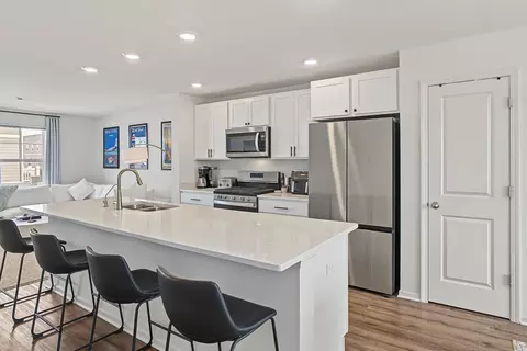 Kitchen - 10723 Violette Way, Saint John, IN 46373 photo 1 of 2
