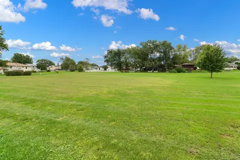 View/Area - 4142 Augusta Dr, Crown Point, IN 46307 photo 1 of 7