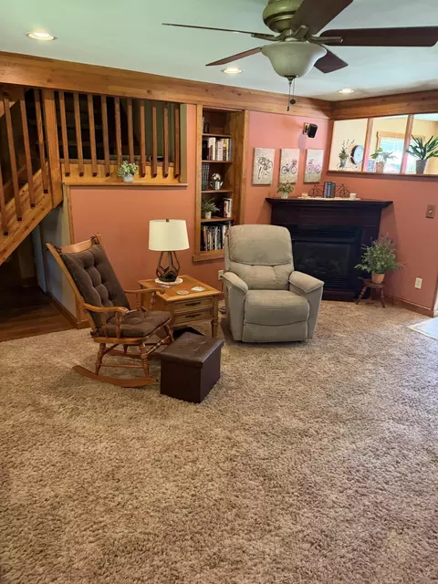 Living - 3333 Us-231, Crown Point, IN 46307 photo 2 of 2