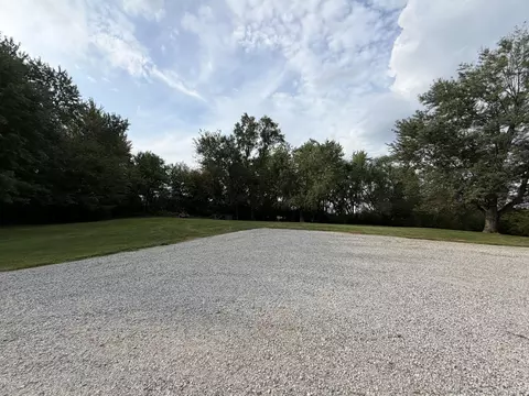 Exterior - 3333 Us-231, Crown Point, IN 46307 photo 2 of 11