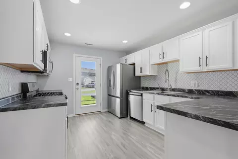 Kitchen - 13955 Paramount Way, Cedar Lake, IN 46303 photo 2 of 2