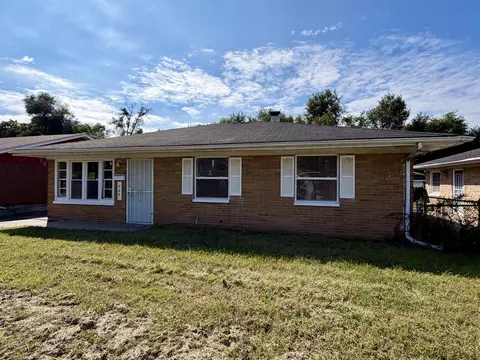 734 King St, Gary, IN 46406