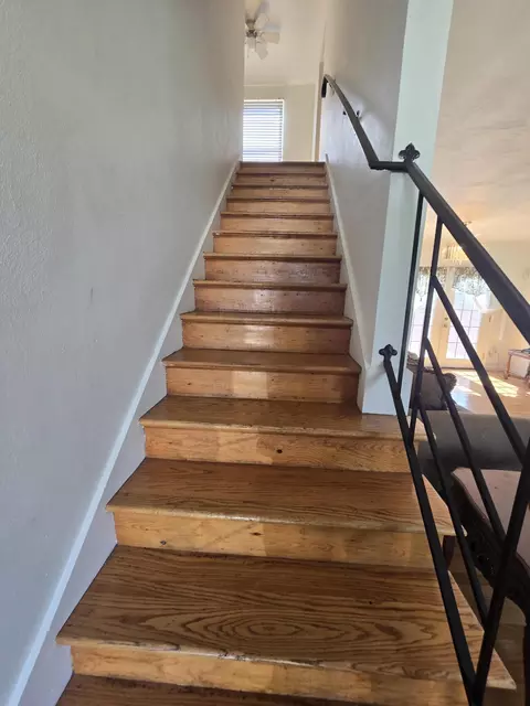 Entry Way - 4401 E 13th Ave, Gary, IN 46403 photo 2 of 2