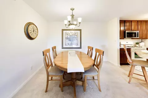 Dining - 1641 White Oak Ave #2C, Munster, IN 46321 photo 1 of 3