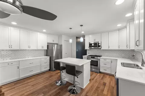Kitchen - 8980 E 91st Ct, Crown Point, IN 46307 photo 5 of 5