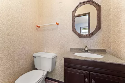 Bath - 8980 E 91st Ct, Crown Point, IN 46307 photo 6 of 6