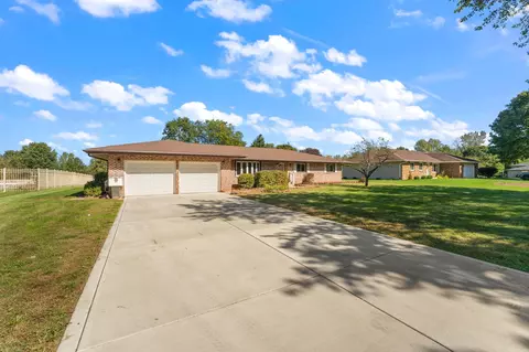Exterior - 8980 E 91st Ct, Crown Point, IN 46307 photo 6 of 6