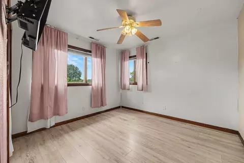 Bedroom - 11276 Gerry Ct, Crown Point, IN 46307 photo 5 of 7