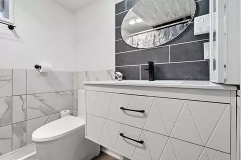 Bath - 503 E Joliet St, Crown Point, IN 46307 photo 2 of 3