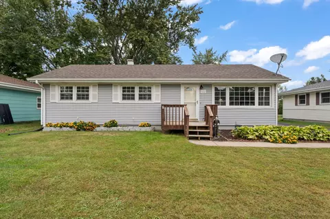 522 Park Ave, Chesterton, IN 46304