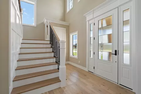 Entry Way - 9400 Iris Dr, Saint John, IN 46373 photo 1 of 9