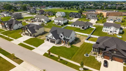 View/Area - 9400 Iris Dr, Saint John, IN 46373 photo 3 of 3