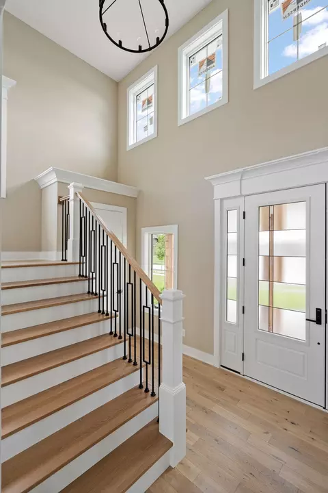 Entry Way - 9400 Iris Dr, Saint John, IN 46373 photo 2 of 9