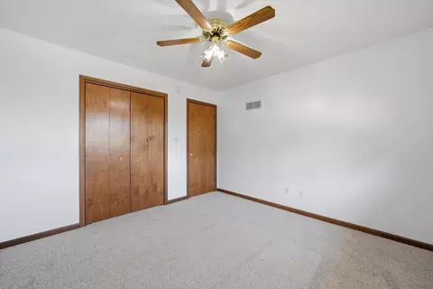 Bedroom - 613 N Forest Ave, Griffith, IN 46319 photo 2 of 4