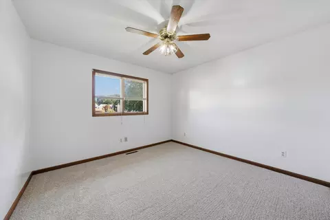 Bedroom - 613 N Forest Ave, Griffith, IN 46319 photo 3 of 4