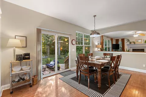 Dining - 1230 Dune Meadows Dr, Porter, IN 46304 photo 3 of 3