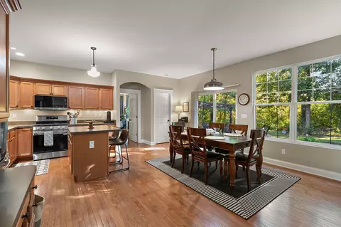 Dining - 1230 Dune Meadows Dr, Porter, IN 46304 photo 1 of 3